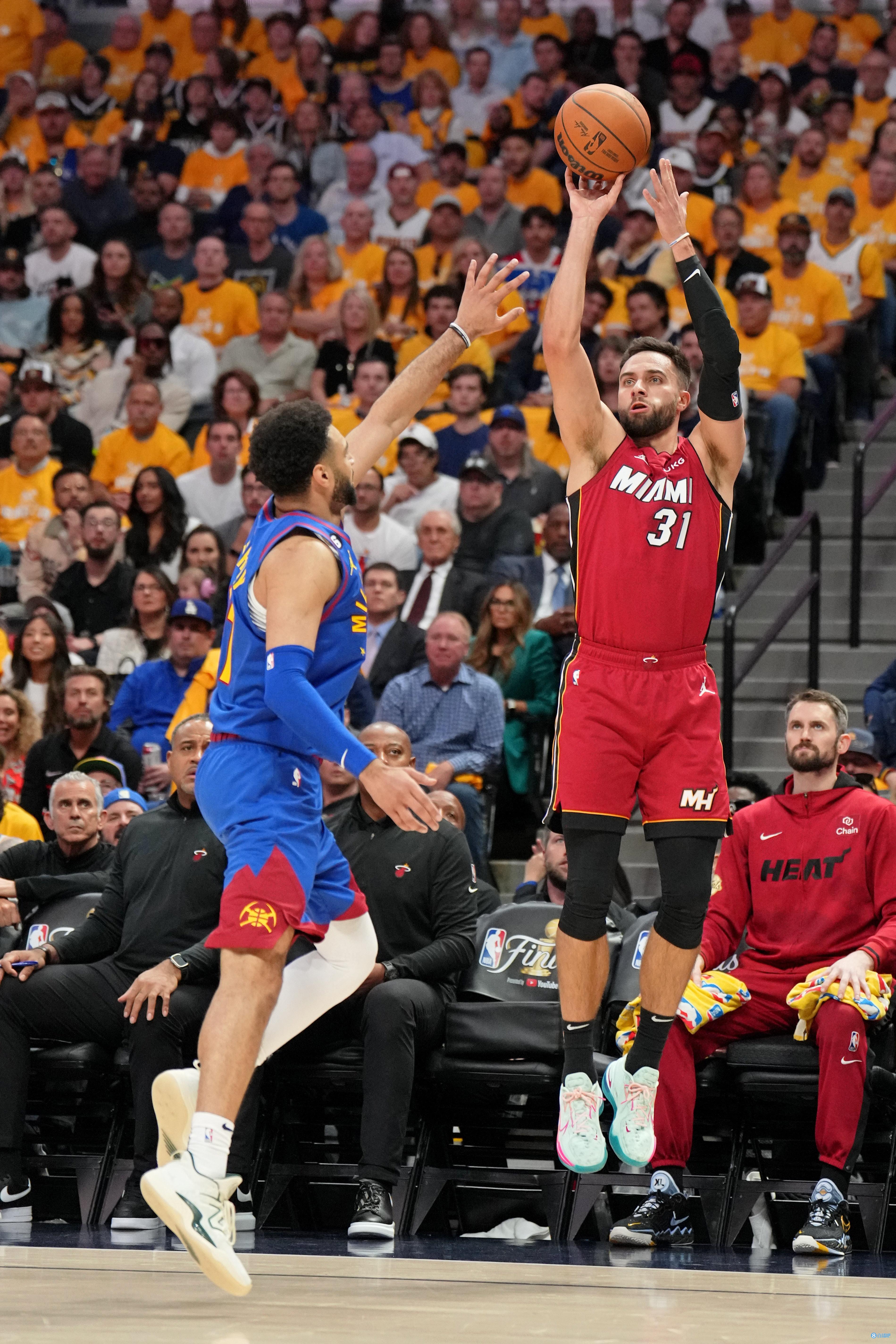 签下顶流球